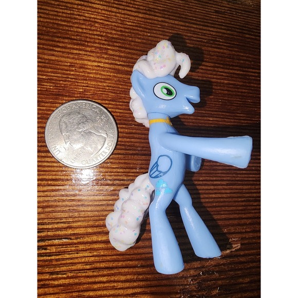 My Little Pony Blind Bag Fluffy Wave Glitter Mane - Picture 1 of 6